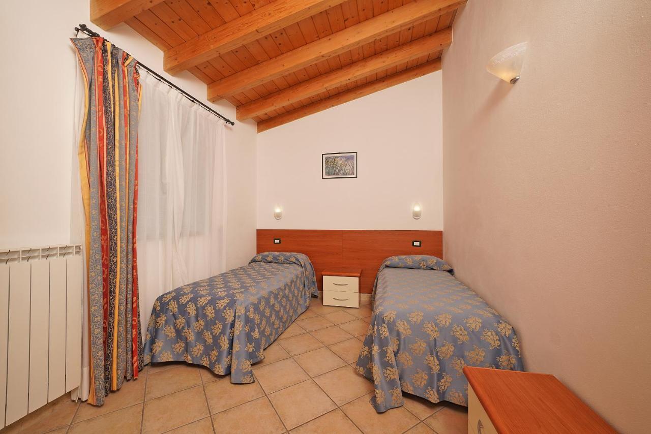 Appartamenti Cepo Tremosine Exterior foto